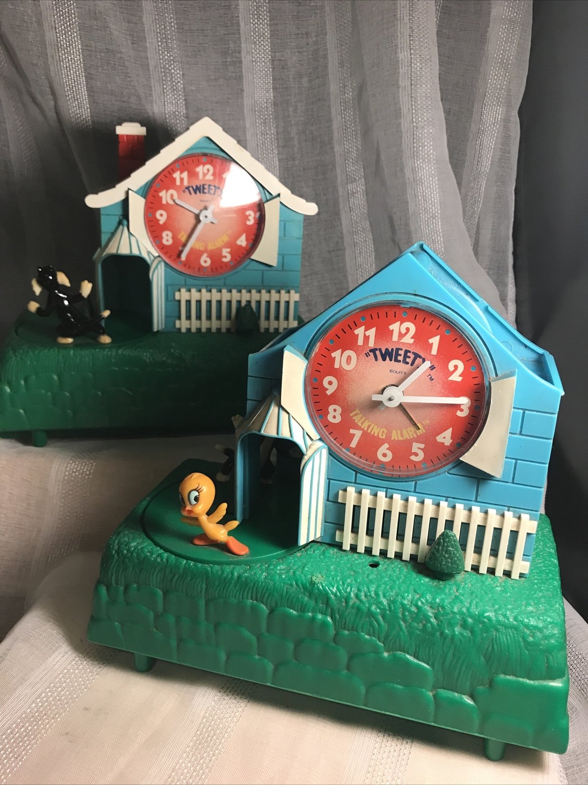 Sylvester & Tweety Talking Alarm Clocks (2) 1978 JANEX Warner Bros. Looney Tunes