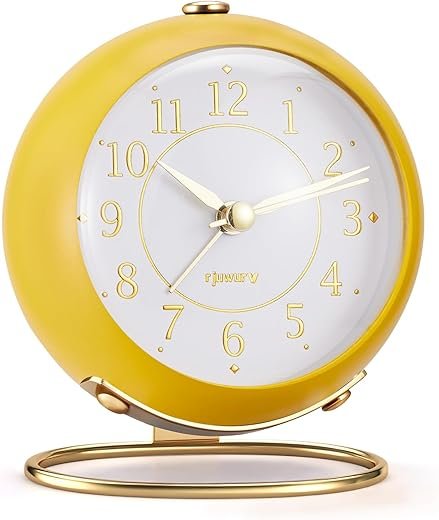 Metal Desk Alarm Clock, Retro Bedroom Table Vintage Analog Silent Non-Ticking Gold Alarm Clock, Bedside Decor(Mango Yellow)