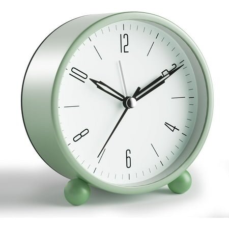 QKURT Analog Alarm Clock, 4inch Super Silent Non Ticking Small Clock with Night Light, Battery Operated, Simple Design for Bedroom Bedside Desk Adult Kid, Green