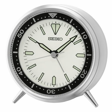 QXE065SLH Heritage Design Clock, Silver-Tone