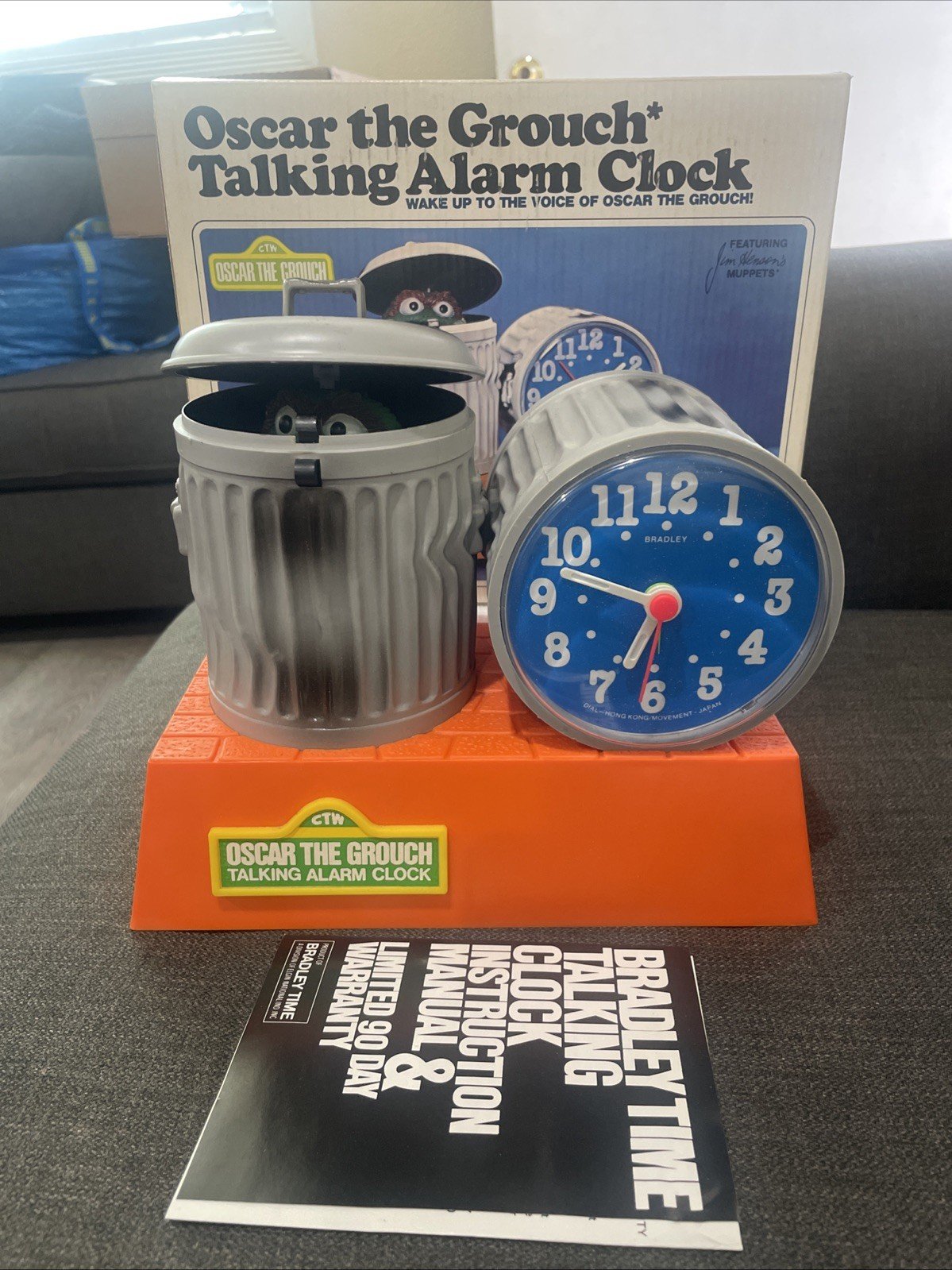 Working 1977 Sesame Street Oscar the Grouch Talking Alarm Clock With Box