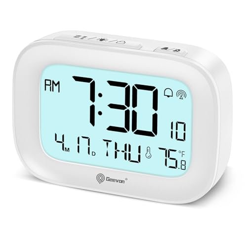 Geevon Small Digital Atomic Alarm Clock for Bedroom, Portable Battery Operated Travel Desk Clock for Heavy Sleepers, with 10s Backlight, Temperature, 3 Inch Display, White