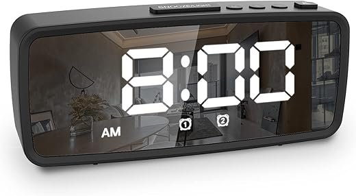 Small Alarm Clock, Digital Alarm Clocks for Bedrooms, with Adjustable Brightness LED Display, Snooze, Battery Operated, Electronic Clock for Shelf, Living Room, Office, Classroom