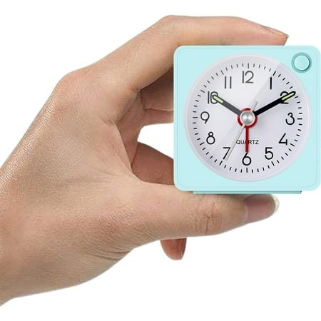 Travel-sized analog alarm clock, ultra-compact clock with snooze and light function, ultra-quiet, no ticking, battery-operated