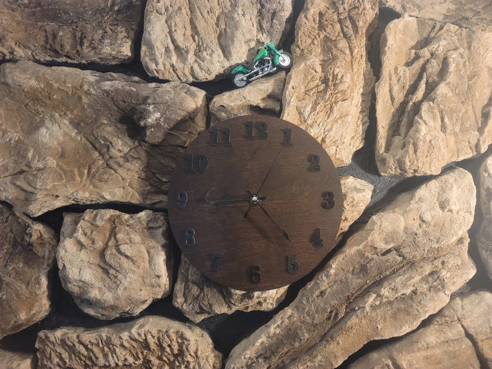 Unique Rustic Clock For farmhouse Or Cabin
