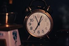 smart alarm clock for heavy sleepers photo