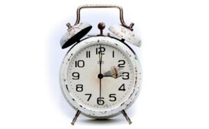 What Battery Does a Clock Use: Identify Sizes, Chemistries, and Essentials photo