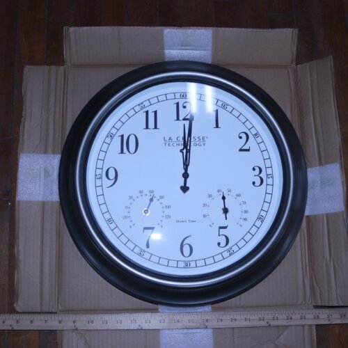 (1-Pk) La Crosse Technology Atomic Outdoor Clock with Thermometer & Hygrometer