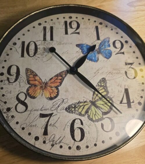 12" Round Butterfly Wall Clock Living Room Kitchen Bedroom Office Clocks Simple