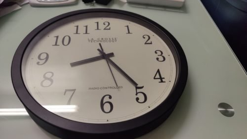 14 " Atomic Wall Clock LA Crosse Technology WT-3143-H Analog **very good**