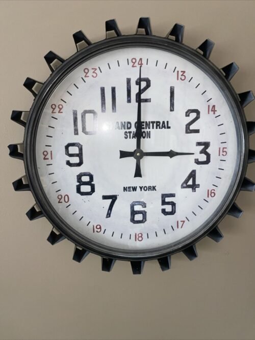 17” Grand Central Station Wall Clock In Working Condition