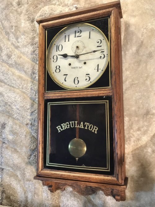 1874 VINTAGE ANTIQUE 31 DAYS USA WATERBURY WALL CLOCK,WITH OAK CASE,