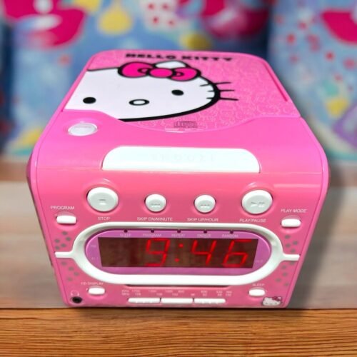 2013 Hello Kitty Sanrio AM FM Stereo CD Player Alarm Clock Radio Set 100% Works!