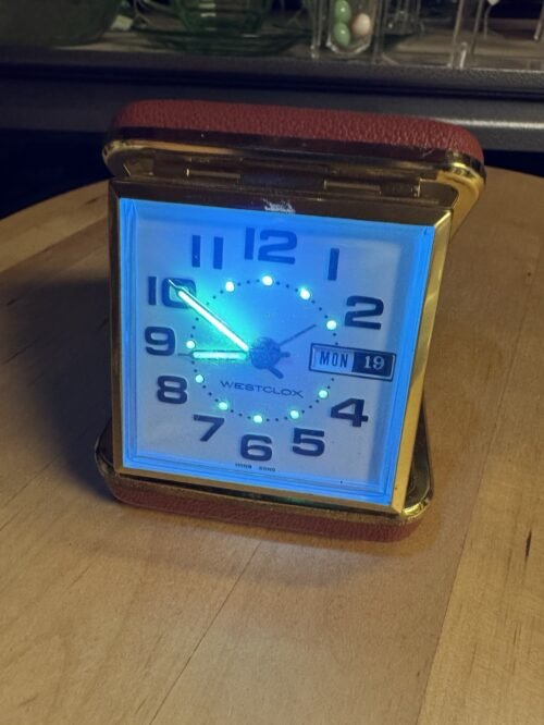 4263 Westclox Travel Alarm Clock Brown Case Brass Bezel Day Date Time Glows