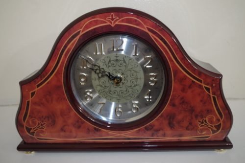 43 - WESTMINSTER WHITTINGTON CHIMING MANTLE CLOCK