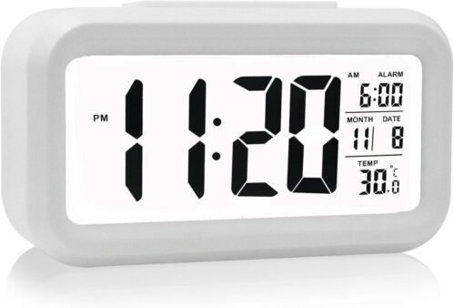 4.5" LED Display Digital Alarm Clock Battery Operated/Night Light with White