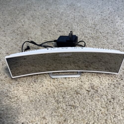 602-247 La Crosse Technology Curve LED Alarm Clock Mirrored Lens USB - Open Box