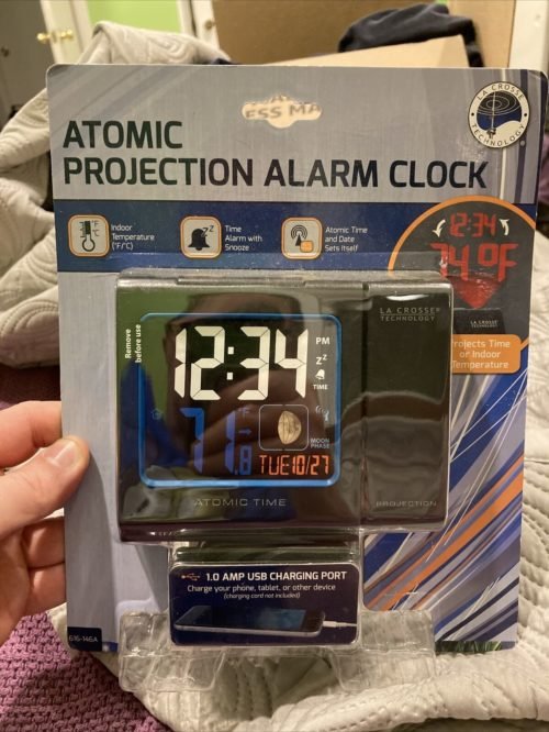 616-146A La Crosse Technology Atomic Projection Alarm Clock with IN Temperature