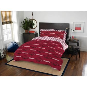 7-Piece Multi-Color NCAA Rotary ArkansasPolyester Queen Bed in Bag Set