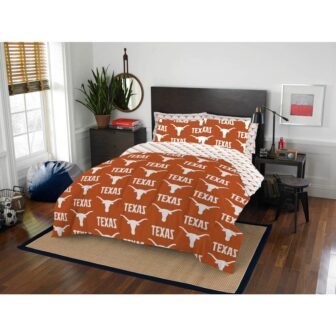 7-Piece Multi-Color NCAA Rotary Texas Polyester Queen Bed in Bag Set