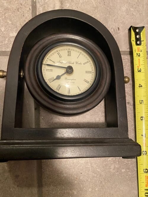 9" Vintage Imperial Electric Table Top Clock