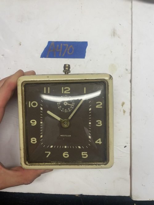 (A470) -Westclox Square Spur Wind Up Beige Metal Luminous Alarm Clock -