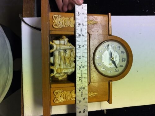 (A930) Vtg United Clock Corp Self Starting Fireplace Backlit Logs Mantel Clock