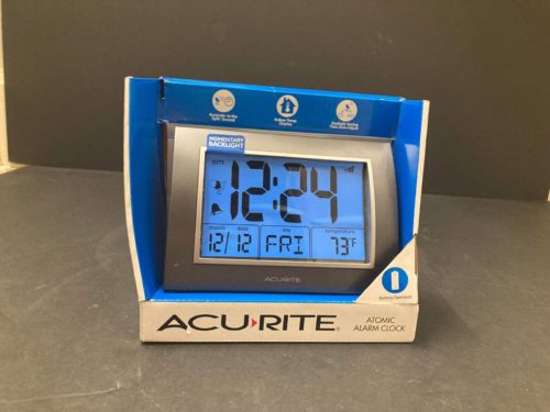 Acurite Atomic Alarm Clock Battery Operated with Date, Temperature & Day of Week 2