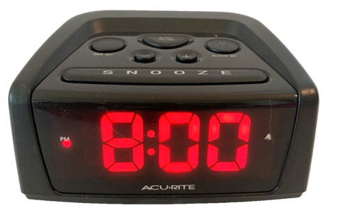 Acurite Big & Loud Alarm Clock 13019 Red Numbers 6" X 4" Inch Nice Travel Alarm
