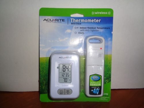 AcuRite Wireless Indoor Outdoor Digital Temperature Thermometer Clock & Memory