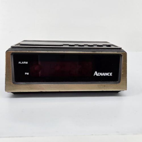 Advance Digital Alarm Clock 3142 Large Red Display Unique Brown Case WORKS Vntge