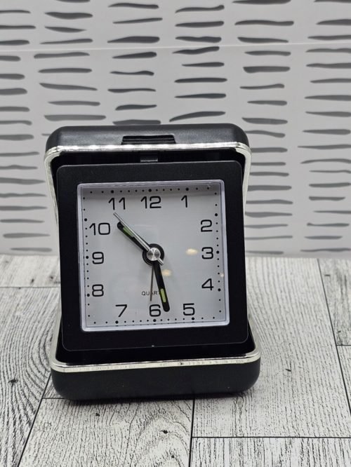 Advance Quartz Travel Alarm Clock Analog Folds Up