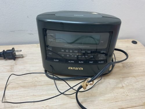 AIWA Alarm Clock Radio Receiver Model No FR-A45U A247