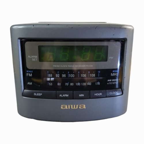 Aiwa Radio Reciver Model No. FR-A45U AM/FM Alarm Clock Radio