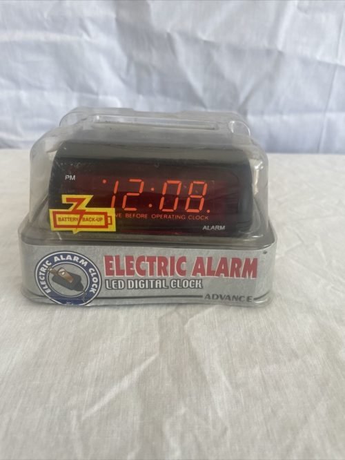 Alarm Clock Advance Model 3139 Mini Electric Black Travel Snooze Simple