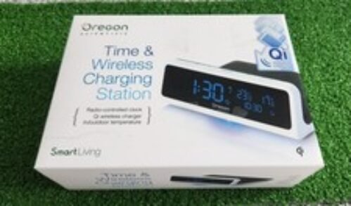 Alarm Clock Wireless Charging Station Indoor Outdoor Temp Oregon Scientific