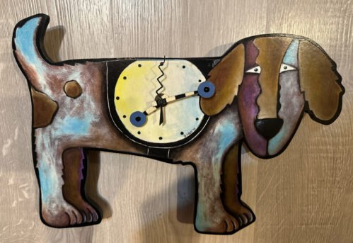 ALLEN DESIGN STUDIO ~ WOODEN DOG CLOCK ~ SIGNED RARE WOOD DESIGN No Pendulum? 