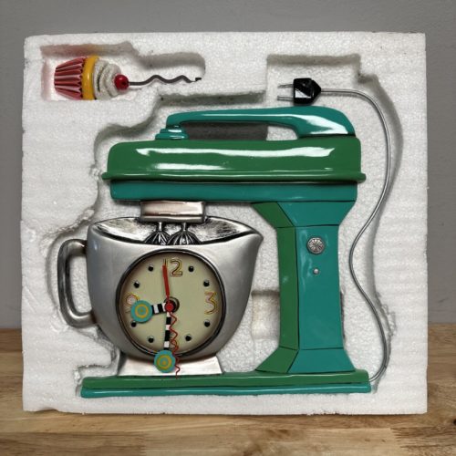 ALLEN DESIGN WALL CLOCK P 1370 "GREEN VINTAGE MIXER" Tested image