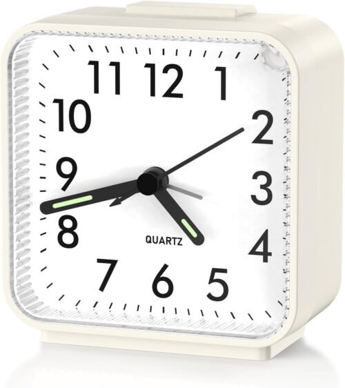 Analog Alarm Clock, Analog Travel Clock, Battery Operated Desk Clock for Bedroom