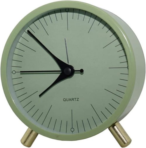 Analog Table Clock Battery Operated, 4.3In Desk Alarm Clock Non-Ticking with Nig