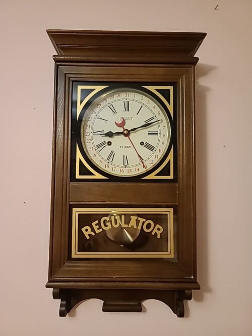 Antique Calendar Store Regulator Wall Clock 31 Day With Pendulum & 2 Keys
