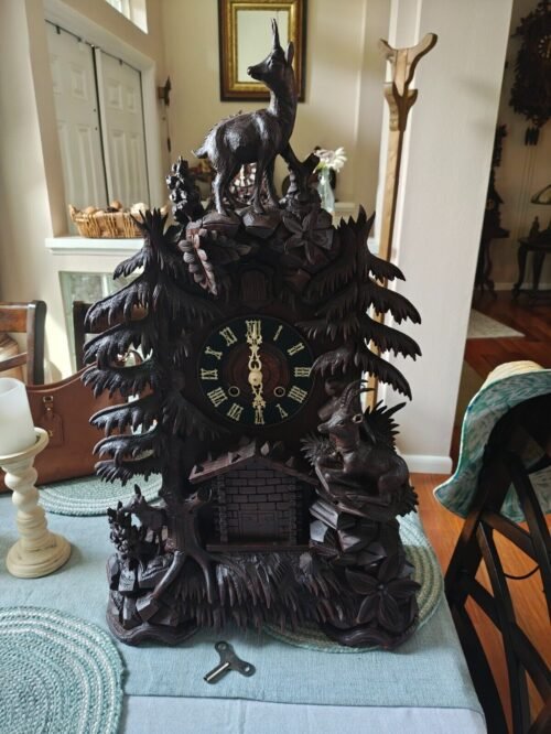 ANTIQUE GERMAN VERY LARGE BLACK FOREST 8 DAY BRASS FUSEE MANTEL CUCKOO CLOCK