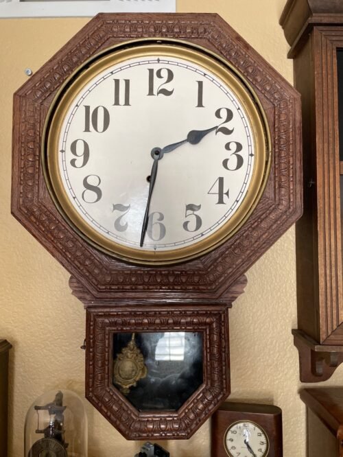 Antique Ingraham 10" Drop Octagon Regulator Wall Clock 8-Day, missing Glass