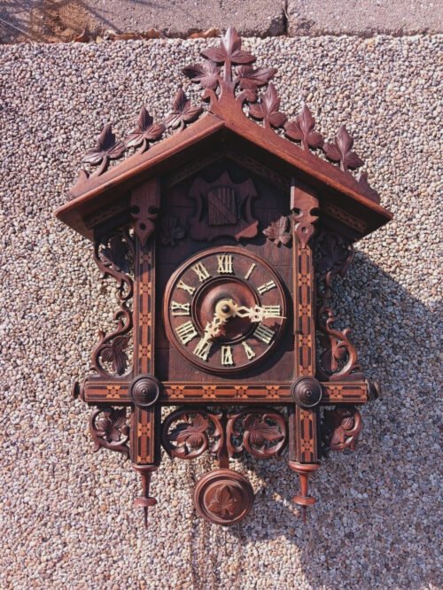 Antique Large Black Forest Quail Sohne Cuckoo Clock