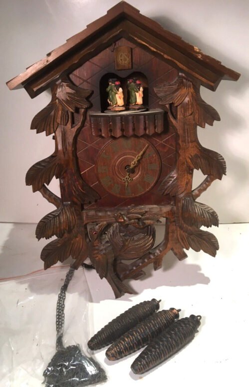 ANTIQUE VINTAGE BLACK FOREST WOOD CARVED MUSICAL CUCKOO CLOCK