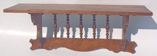 ANTIQUE VINTAGE SOLID OAK WOOD CLOCK HANGING WALL SHELF WITH SPINDLES 1920s?