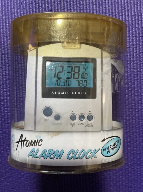 Atomic Clock - Never Needs Setting Battery Temperature Calendar Backlit