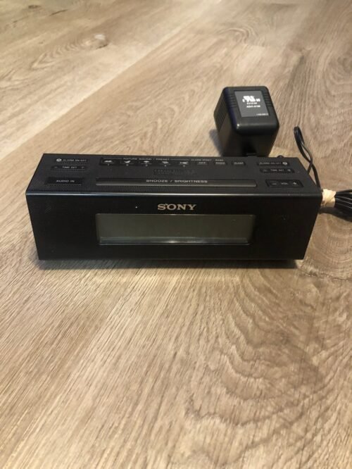 B029 Sony Dream Machine ICF-C707 Alarm Clock AM/FM Radio w/Nature Sounds