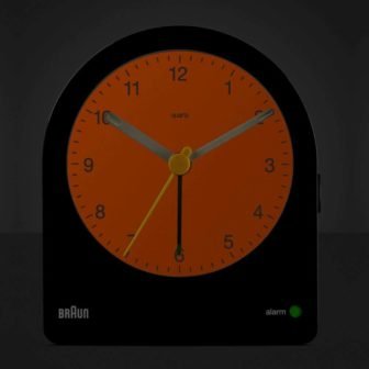 BC22B: Black Analogue Alarm Clock with Snooze, Continuous Backlight and Quiet Quartz...