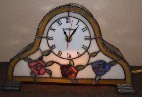 Beautiful Dale Tiffany Stained Glass Lighted Clock Lamp Mantel Clock